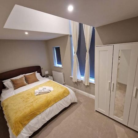 Stunning Newbuilt 3 Bed House Sleeps 9 Villa Edmonton Exterior photo